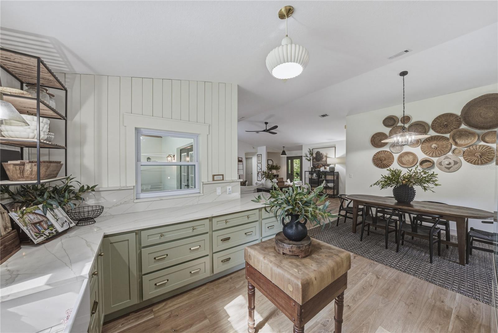 Listing photo id 23 for 9091 Mcintyre Road