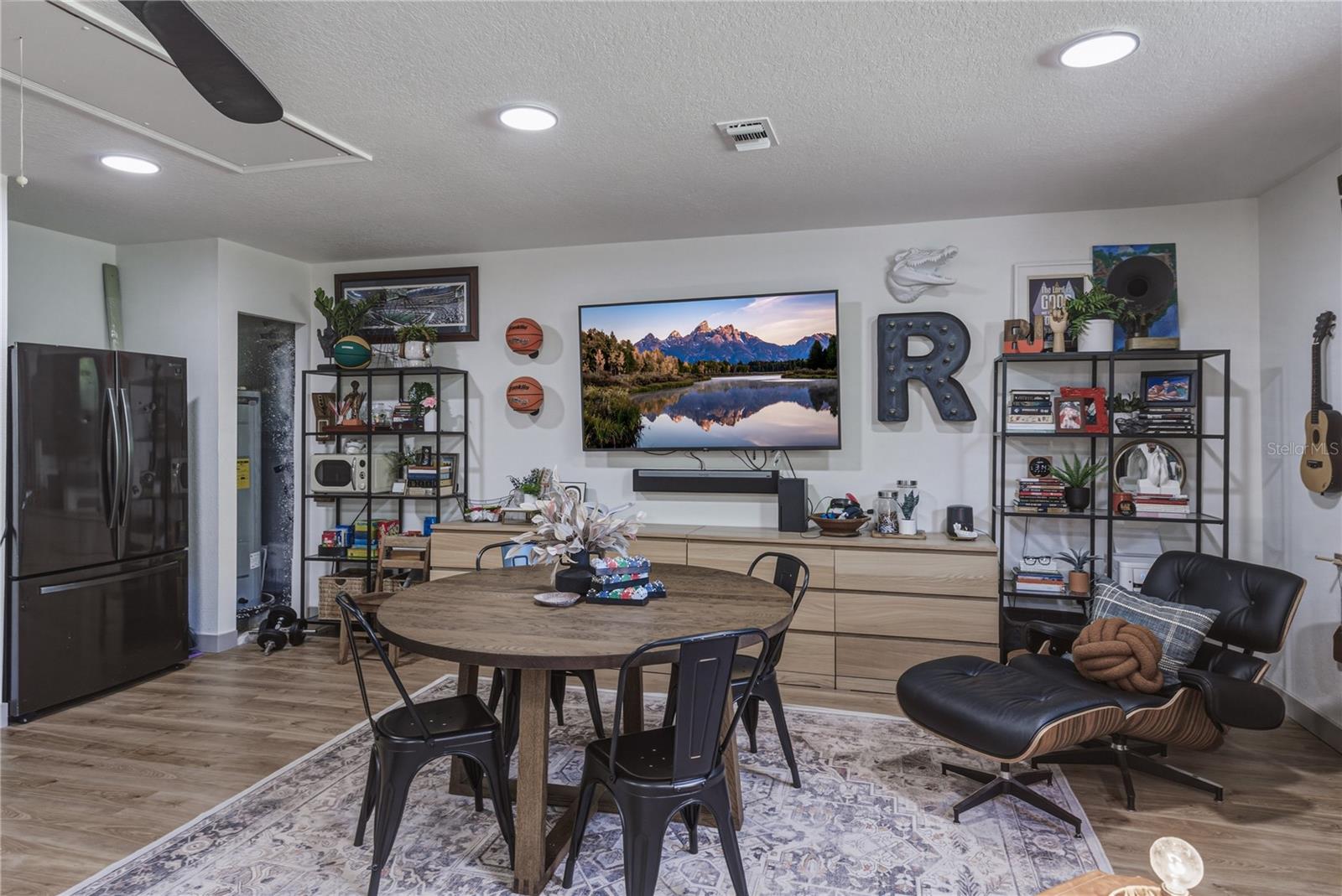 Listing photo id 28 for 9091 Mcintyre Road