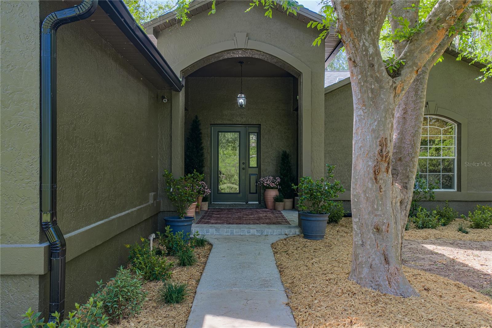 Listing photo id 2 for 9091 Mcintyre Road