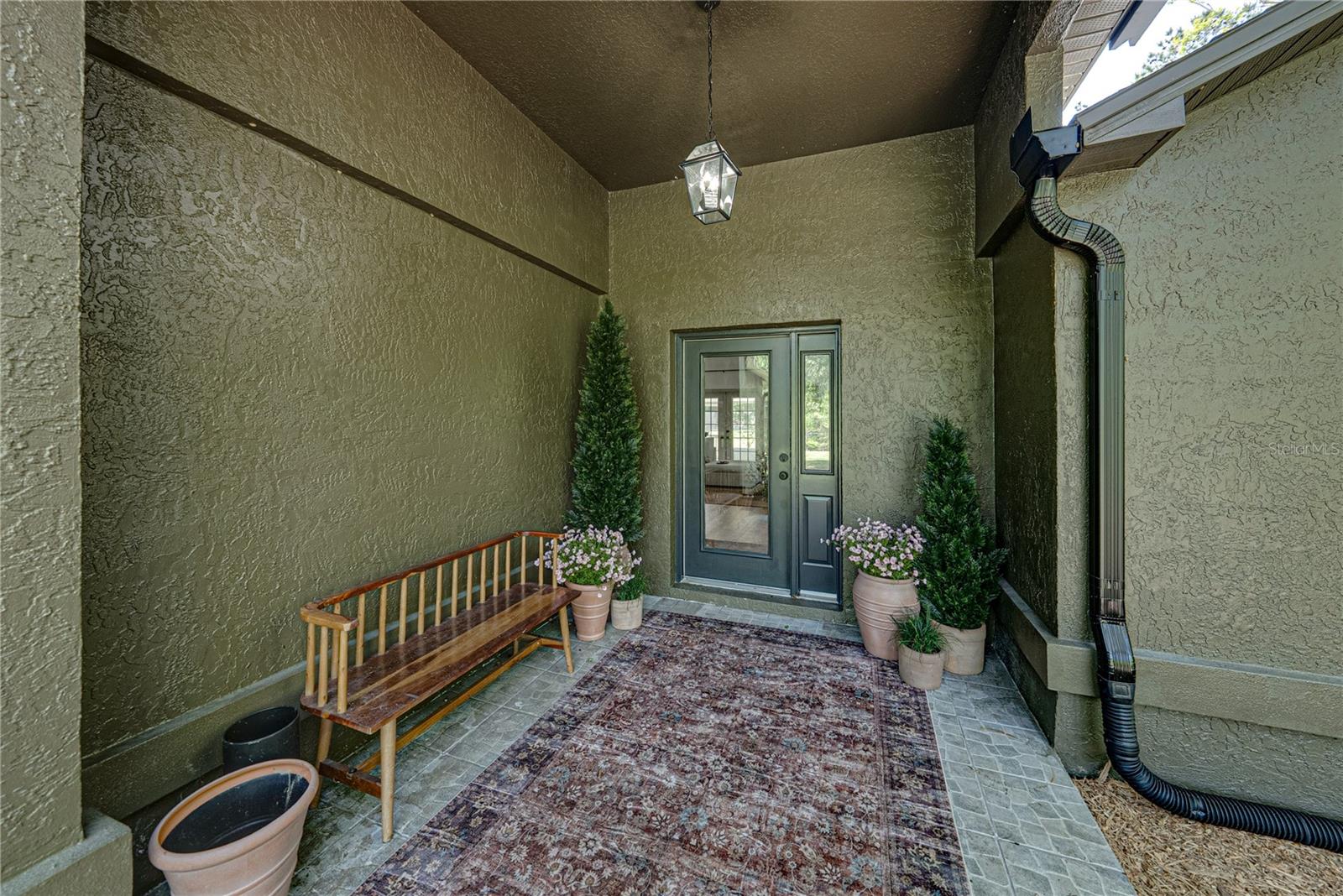 Listing photo id 3 for 9091 Mcintyre Road