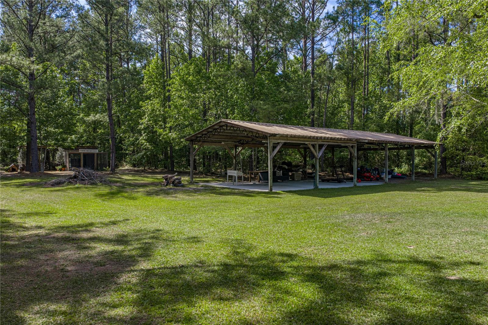 Listing photo id 57 for 9091 Mcintyre Road