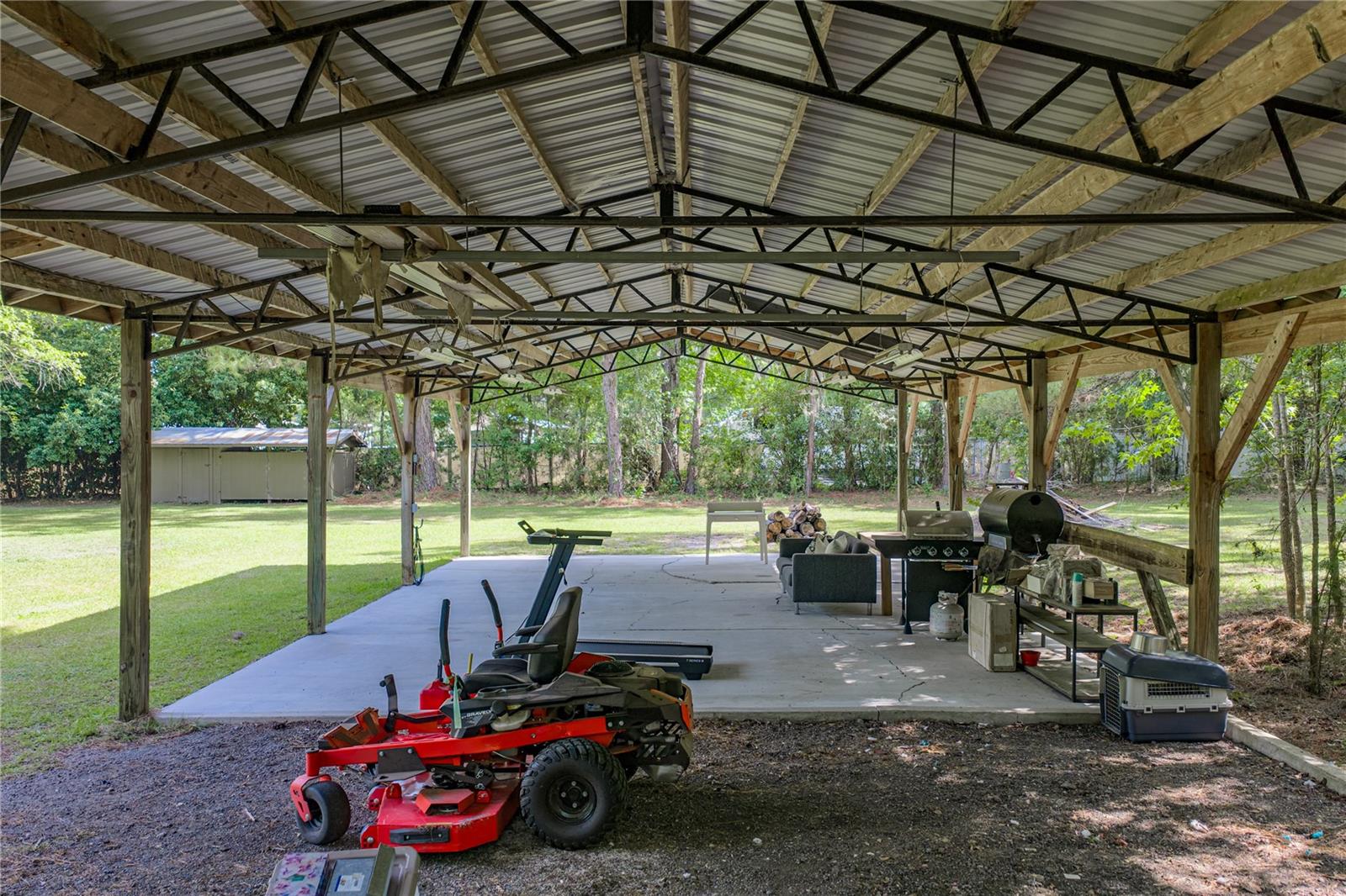 Listing photo id 64 for 9091 Mcintyre Road