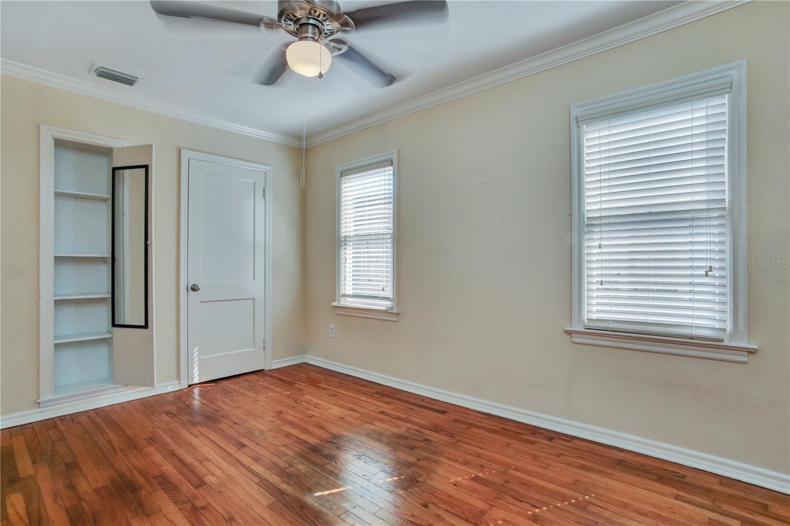 Image 16 of 26 For 303 Audubon Avenue