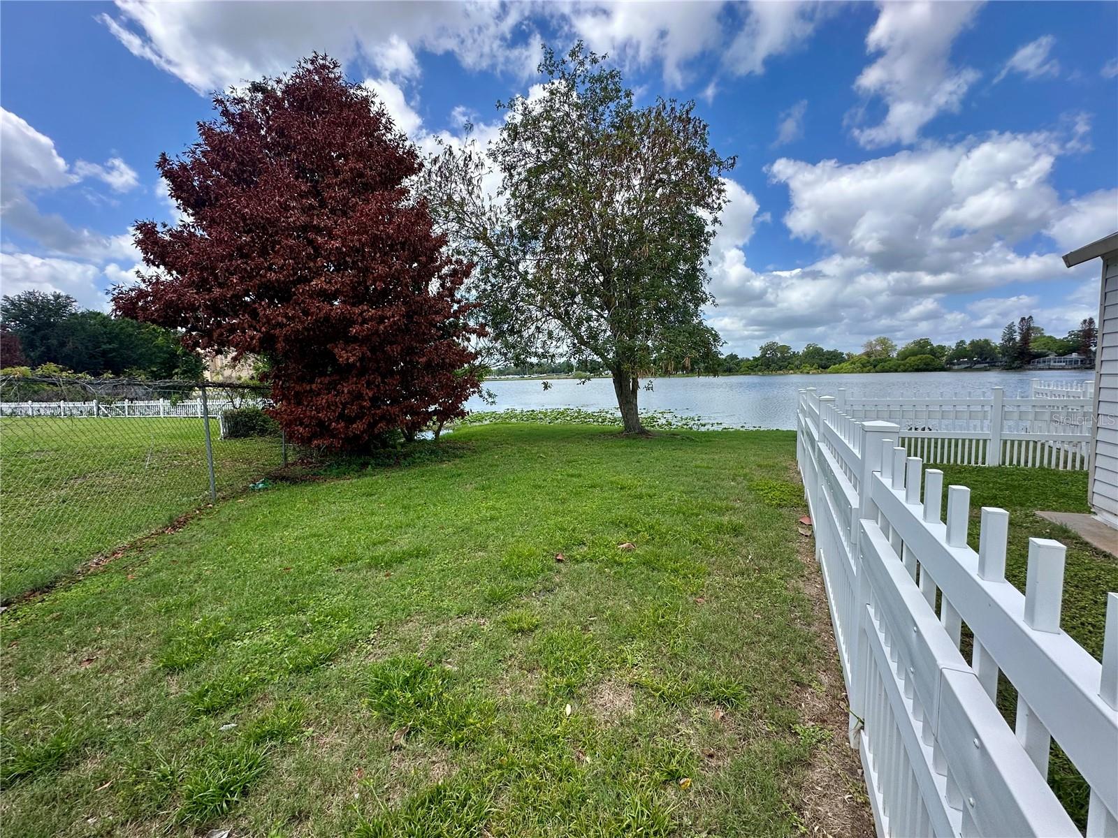 Image 38 of 47 For 701 Spicewood Drive