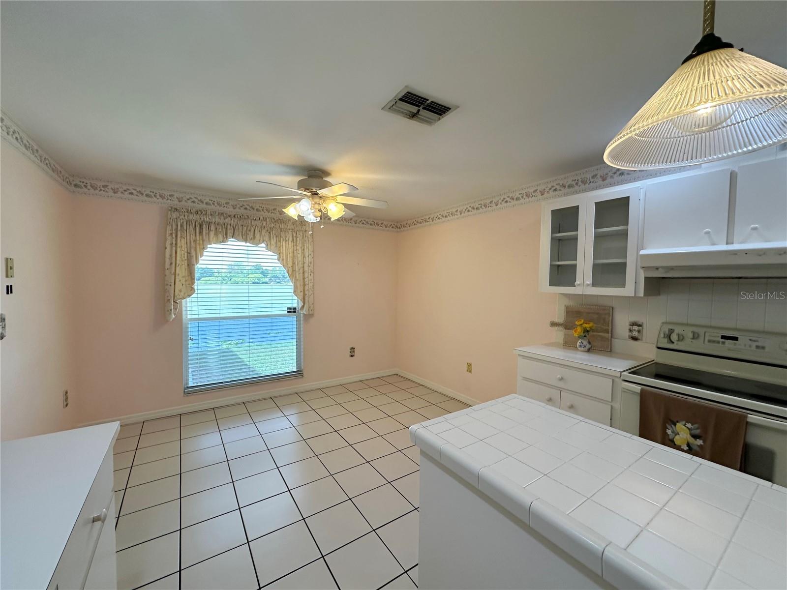 Image 8 of 47 For 701 Spicewood Drive