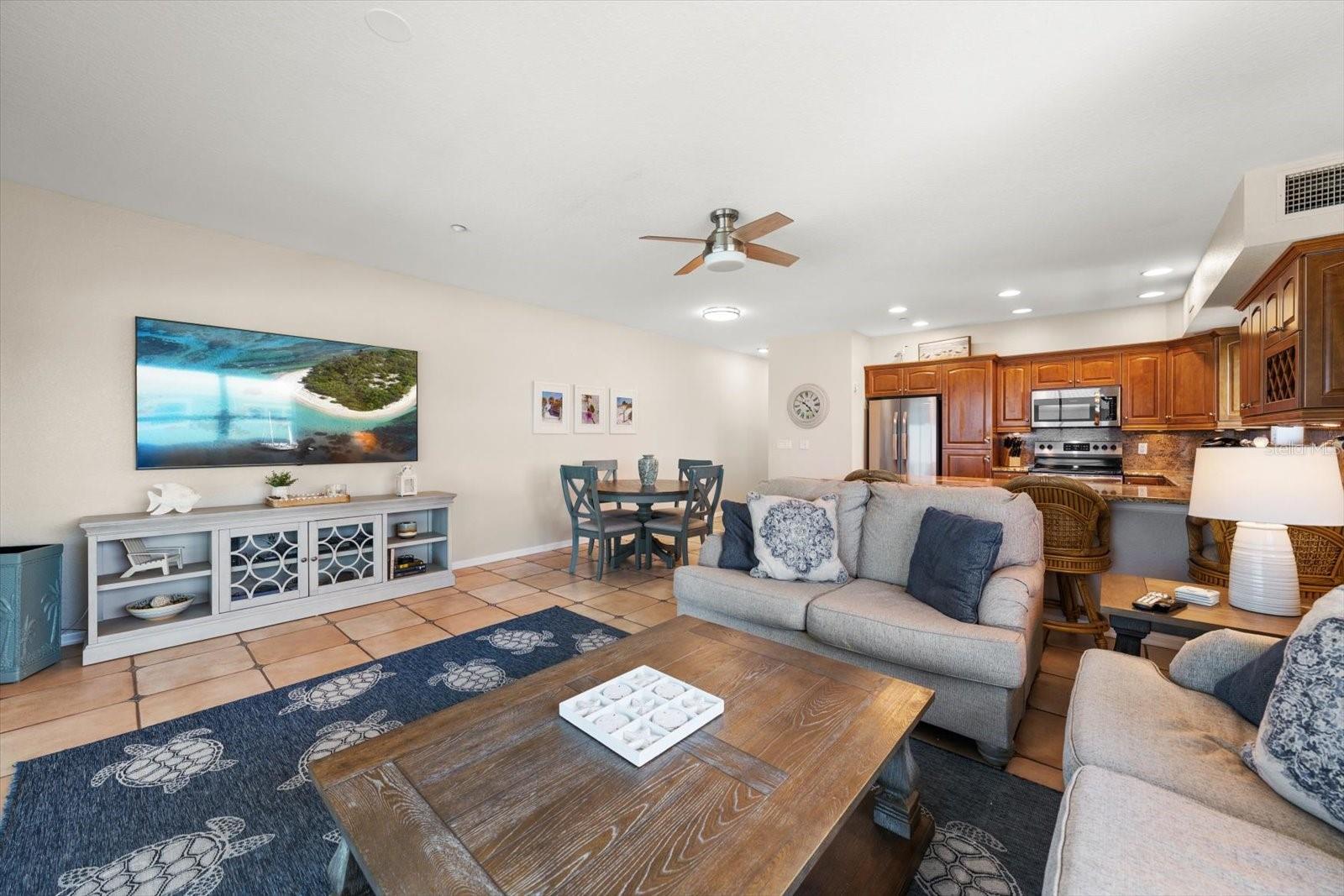 Image 31 of 62 For 102 Gulf Boulevard 401