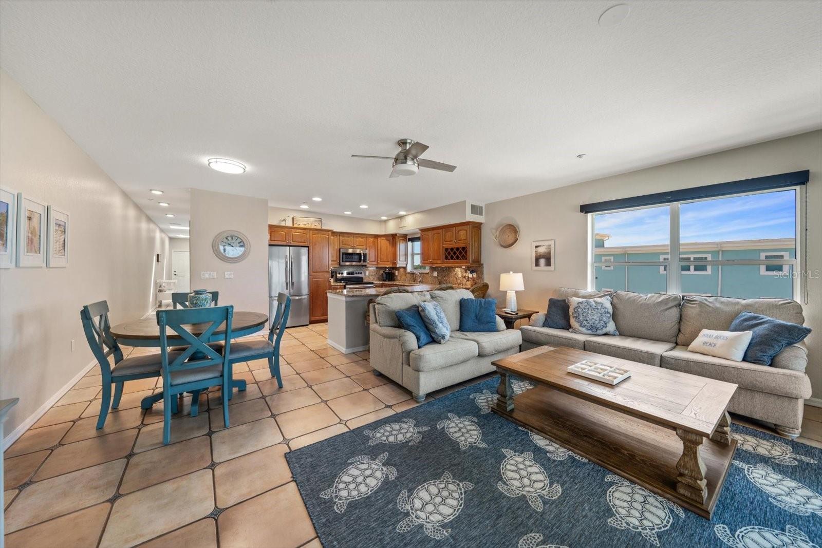 Image 7 of 62 For 102 Gulf Boulevard 401