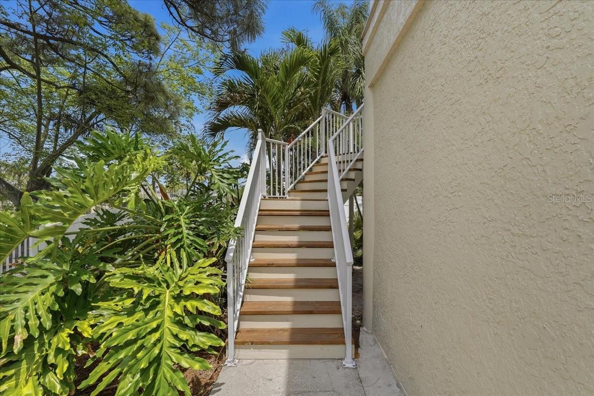 Image 11 of 63 For 196 Shore Drive