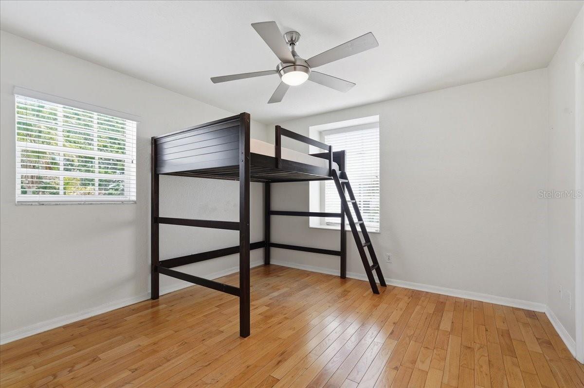 Image 39 of 63 For 196 Shore Drive