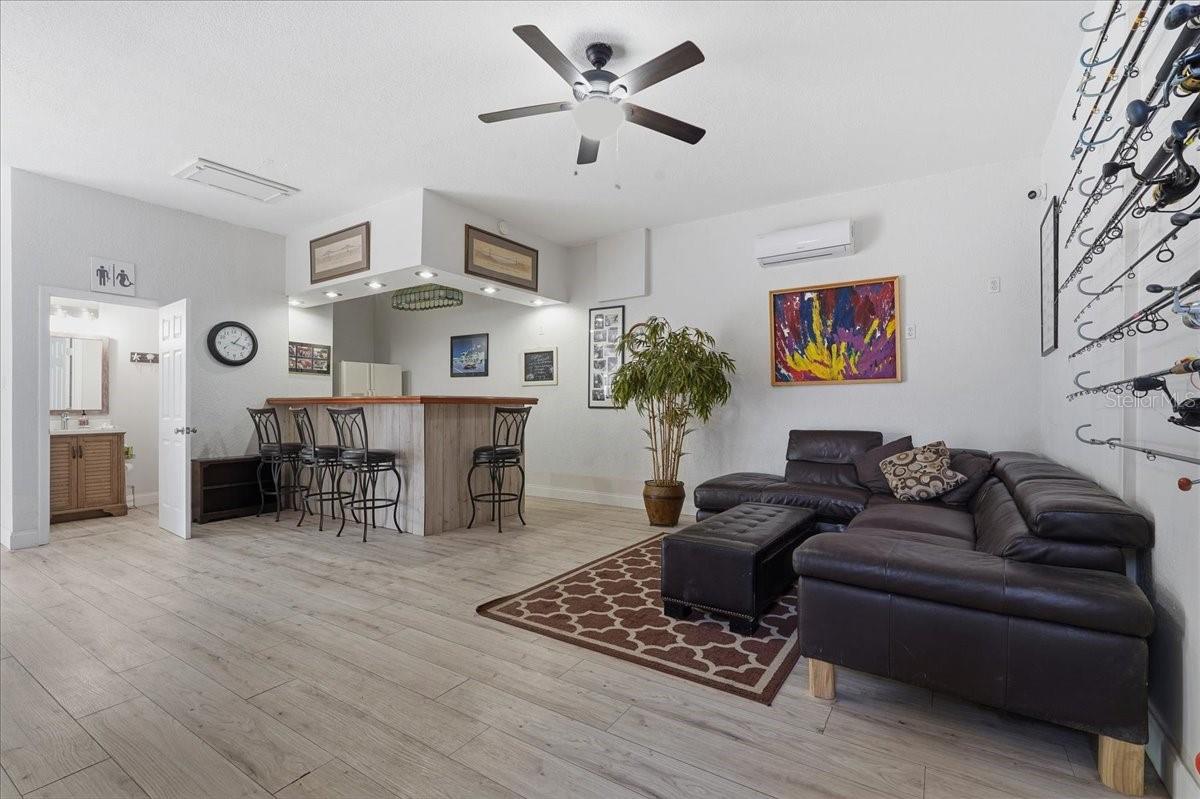 Image 41 of 63 For 196 Shore Drive