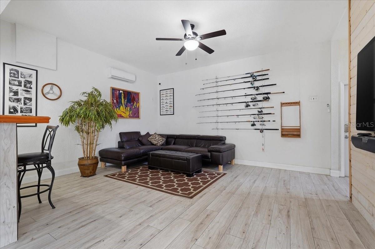 Image 42 of 63 For 196 Shore Drive