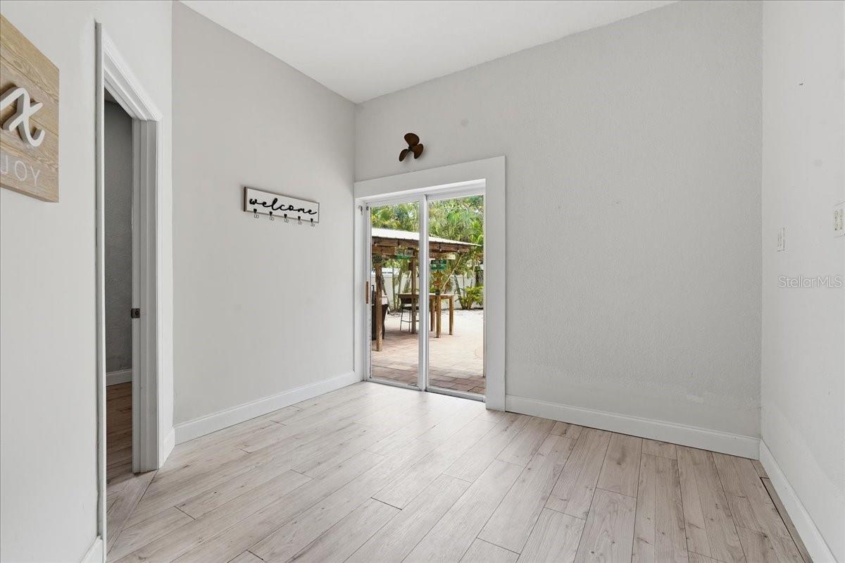 Image 45 of 63 For 196 Shore Drive