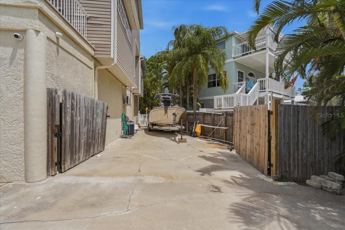 Image 58 of 63 For 196 Shore Drive