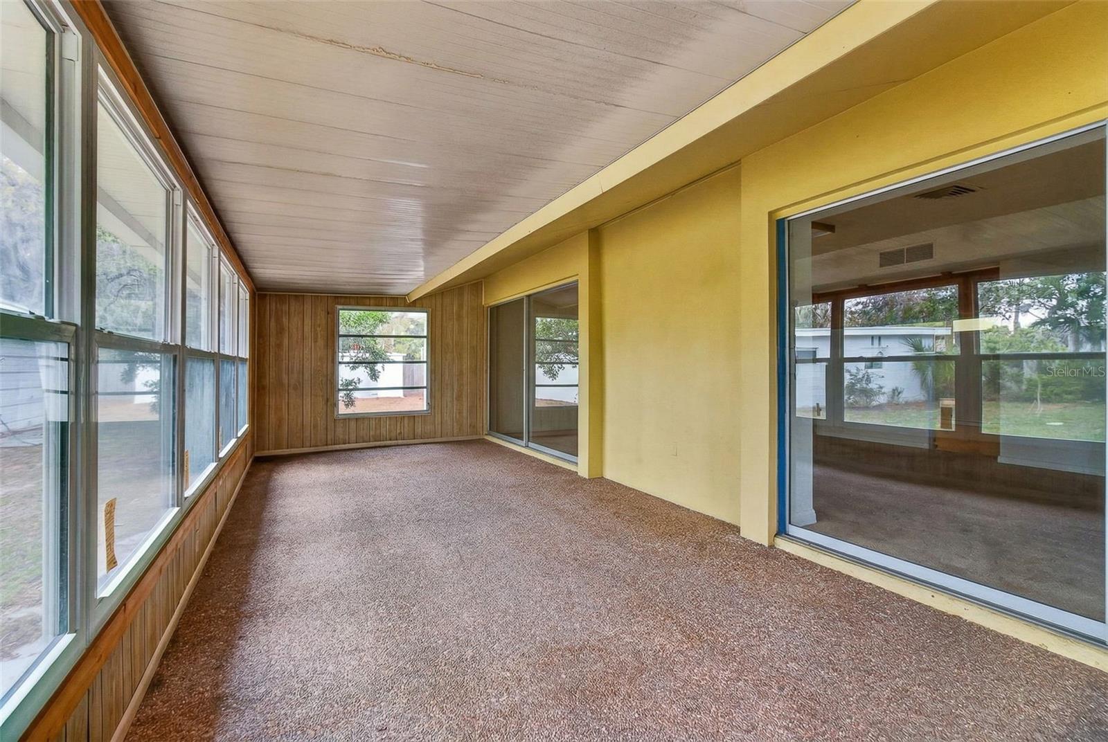 Image 22 of 43 For 13222 98th Avenue