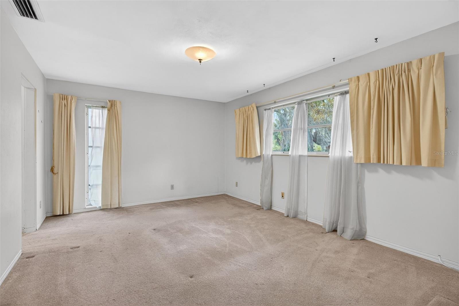 Image 24 of 43 For 13222 98th Avenue