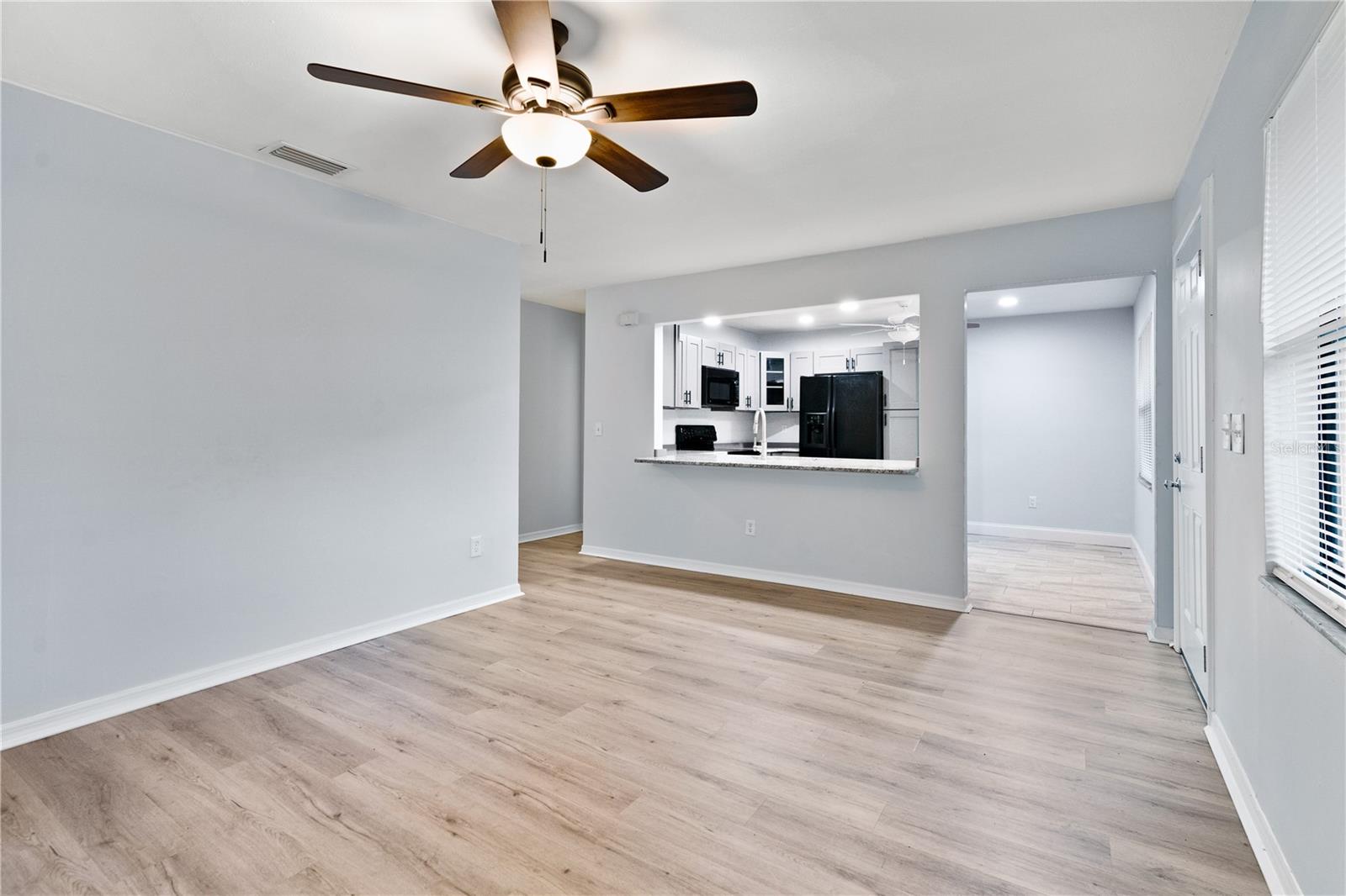 Image 17 of 17 For 950 Beltrees Street