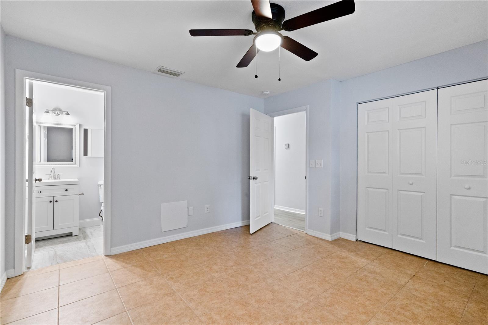 Image 6 of 17 For 950 Beltrees Street