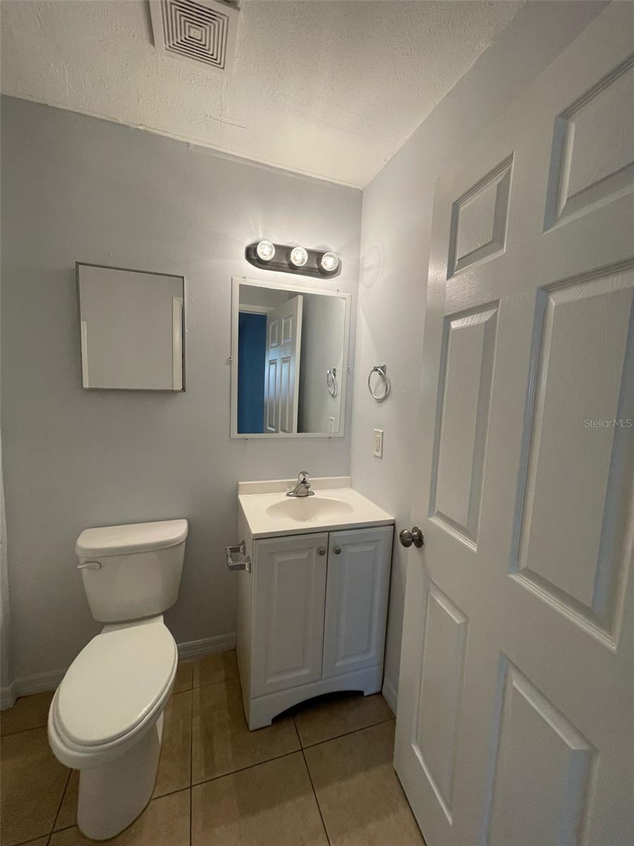 Image 8 of 17 For 950 Beltrees Street