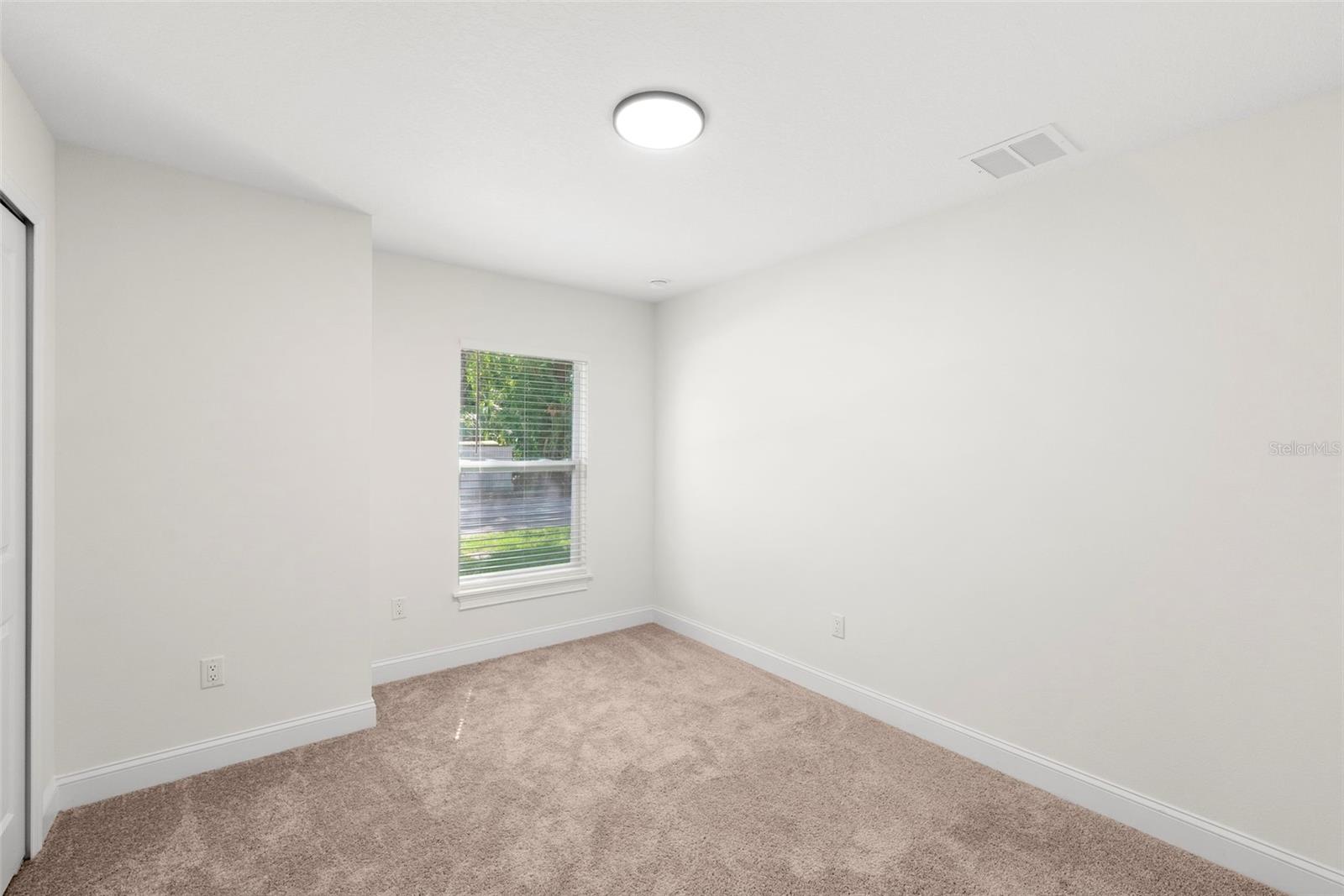 Image 17 of 37 For 5062 80th Lane N