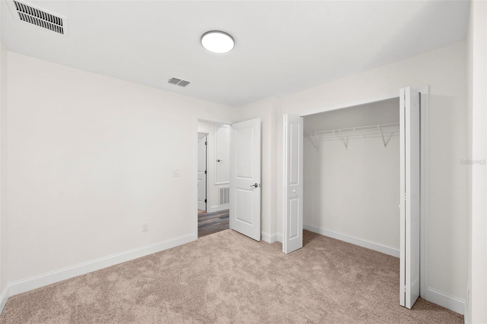 Image 18 of 37 For 5062 80th Lane N