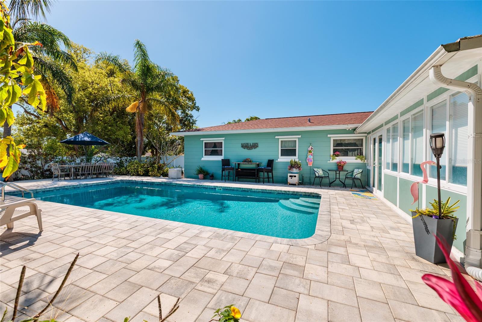 Image 30 of 54 For 11623 84th Avenue