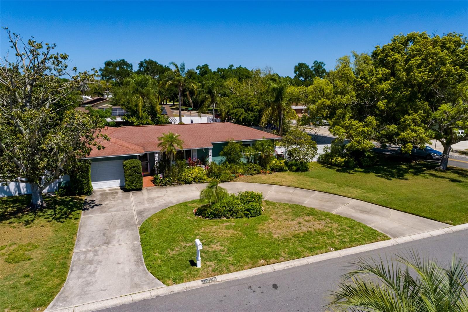 Image 35 of 54 For 11623 84th Avenue