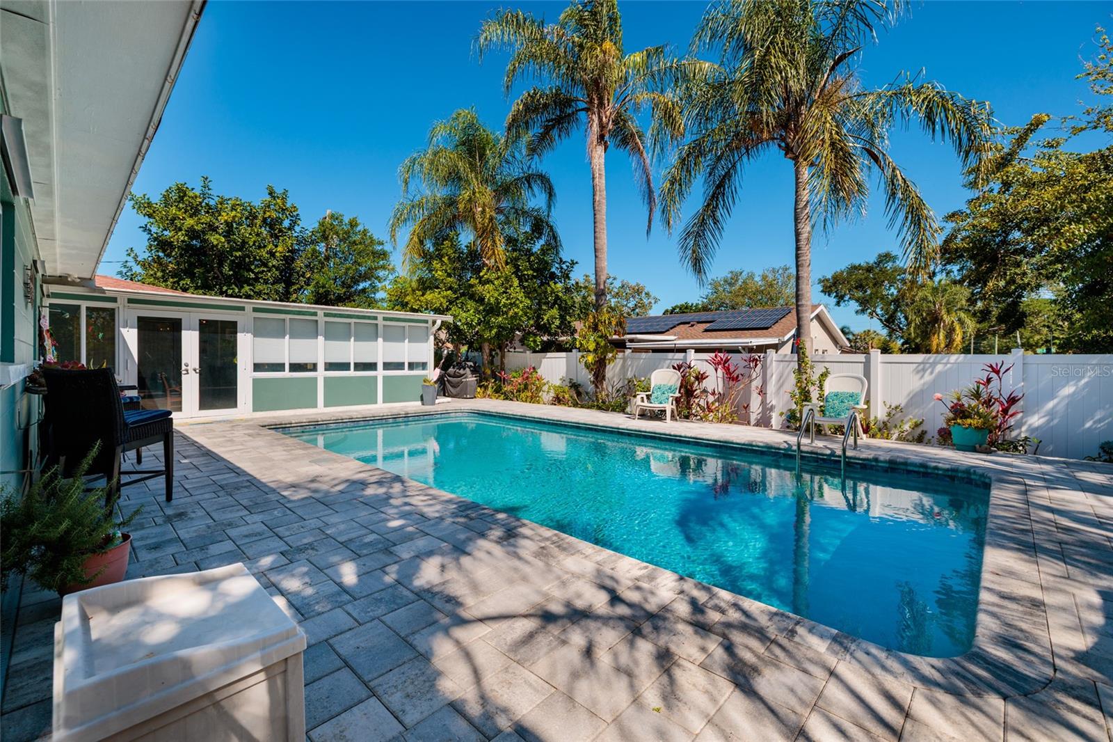 Image 4 of 54 For 11623 84th Avenue