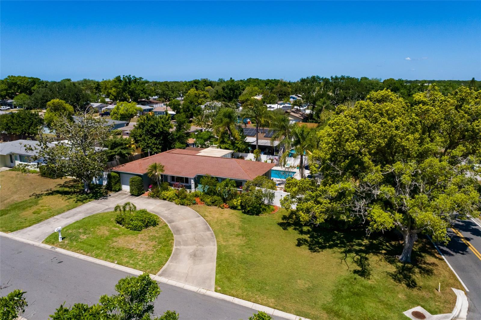 Image 40 of 54 For 11623 84th Avenue