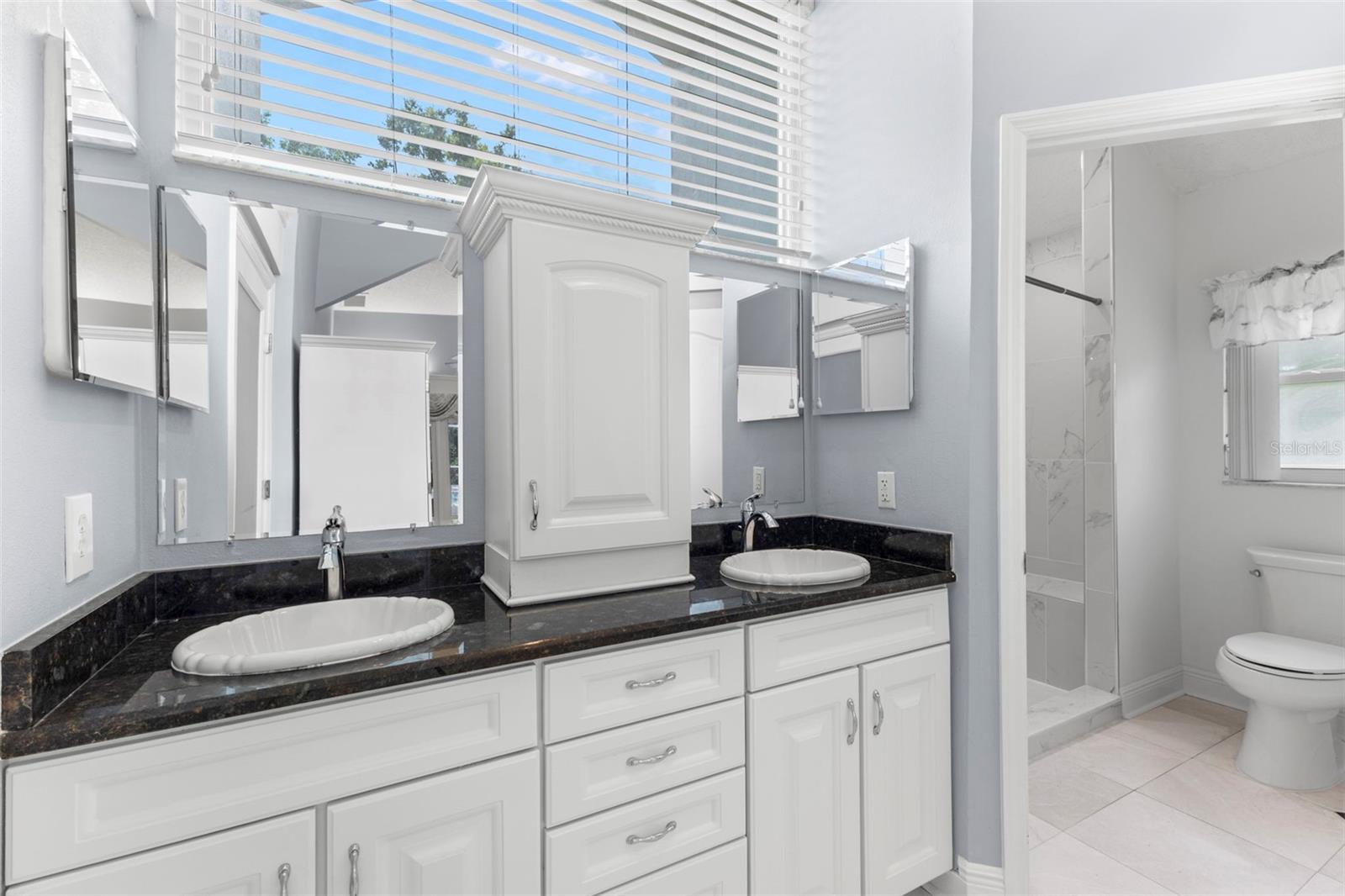 Image 30 of 37 For 1404 Oxfordshire Court