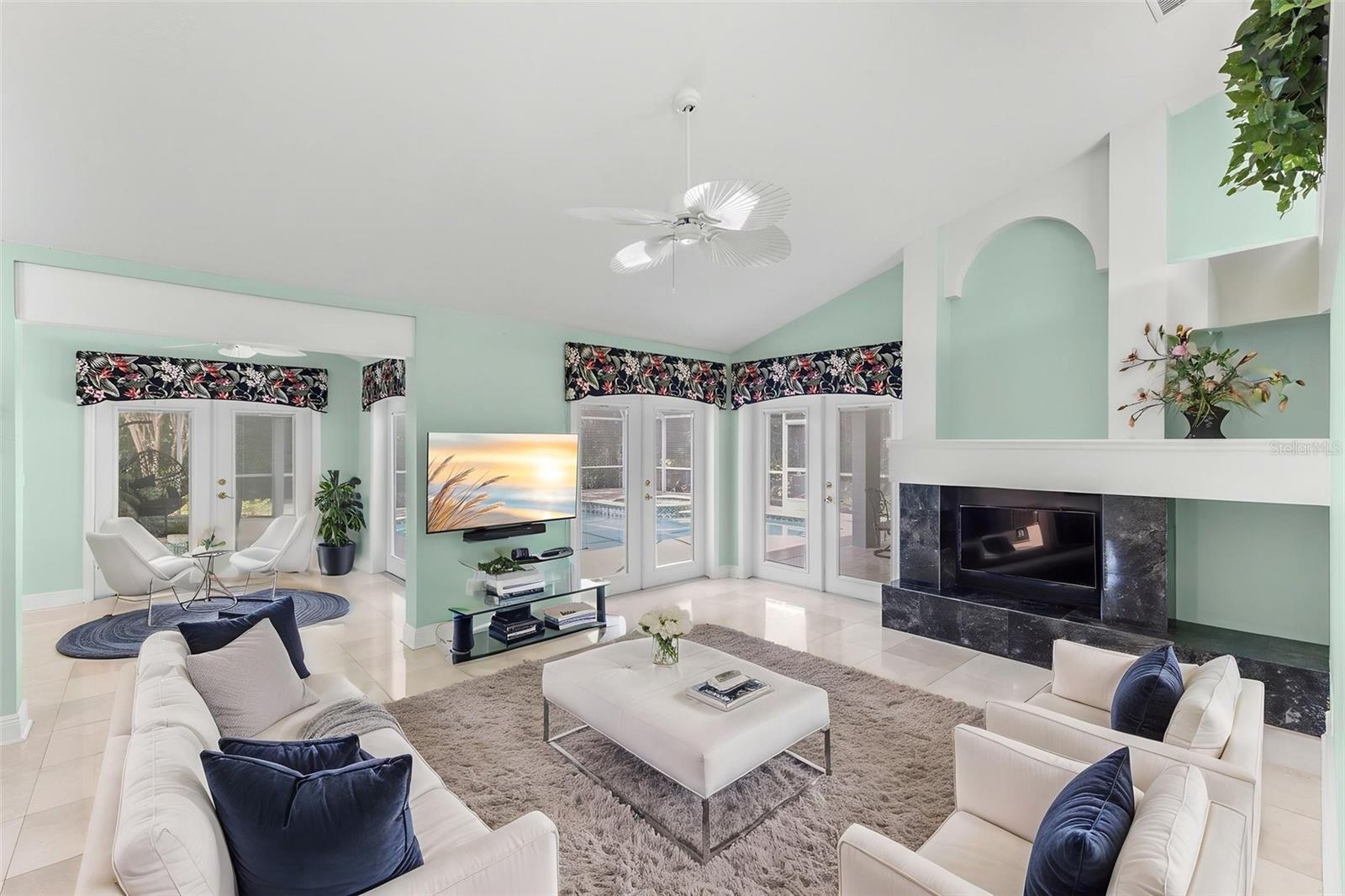 Image 7 of 37 For 1404 Oxfordshire Court