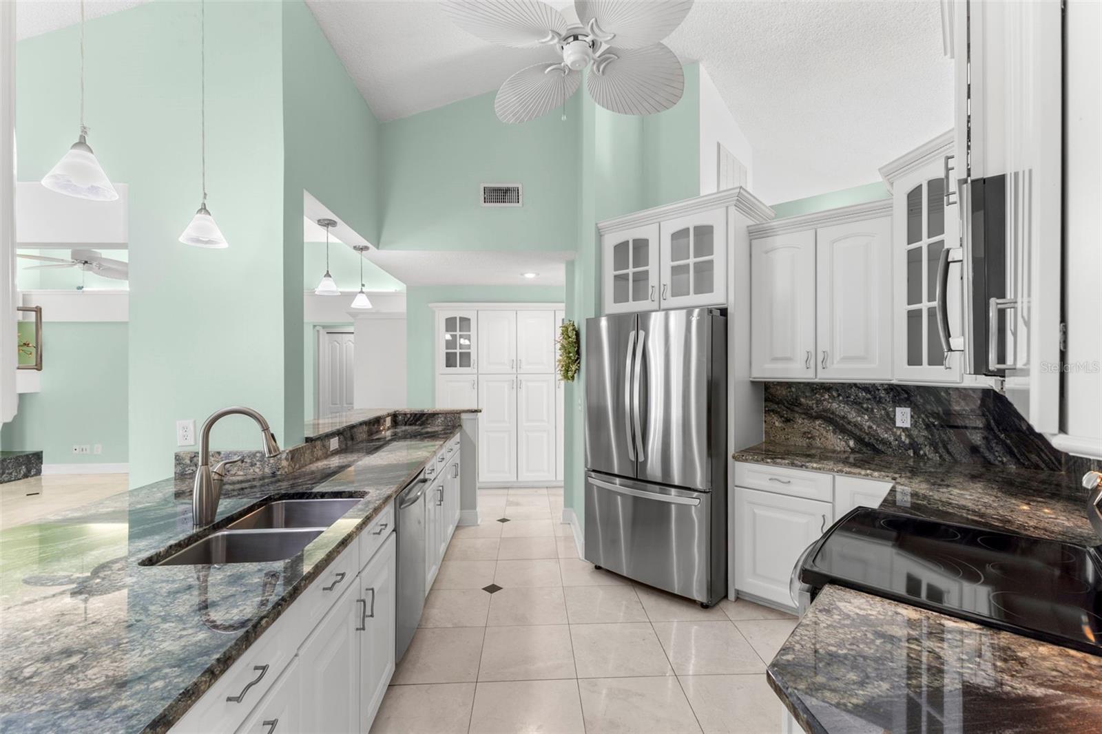 Image 8 of 37 For 1404 Oxfordshire Court