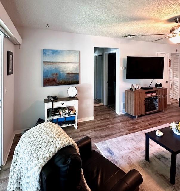 Image 11 of 28 For 1701 Pinehurst Road 13c