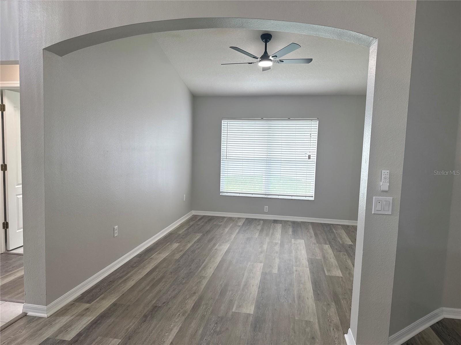 Image 11 of 54 For 6323 Open Pasture Court