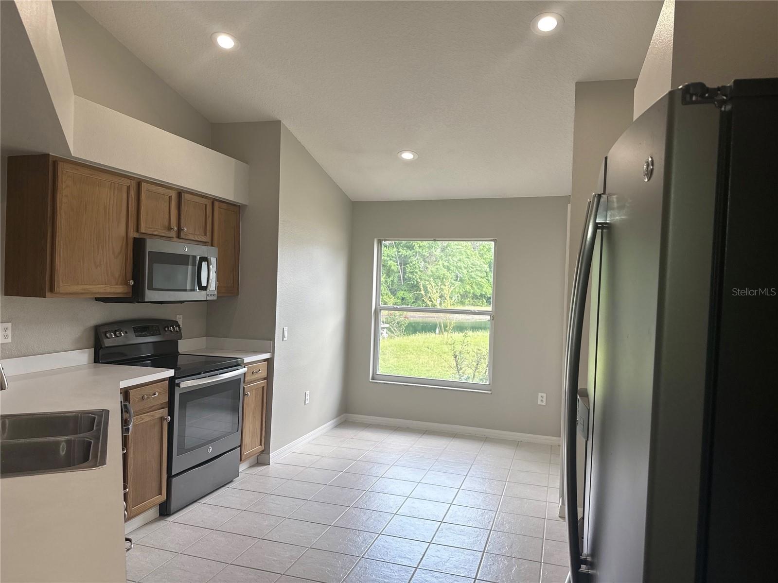 Image 14 of 54 For 6323 Open Pasture Court