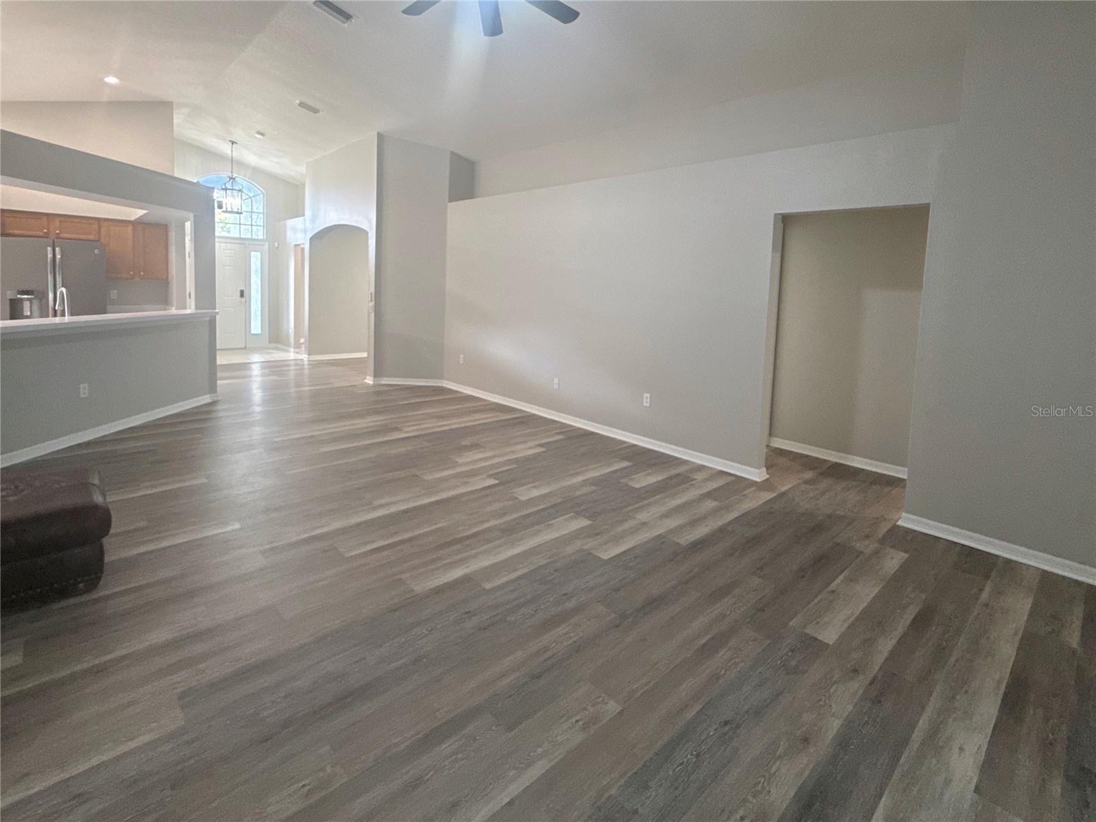 Image 28 of 54 For 6323 Open Pasture Court