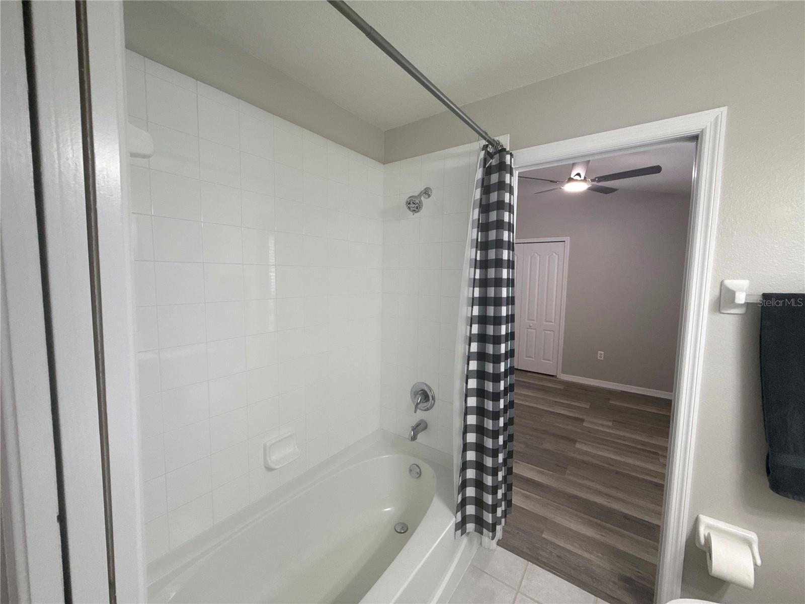 Image 32 of 54 For 6323 Open Pasture Court