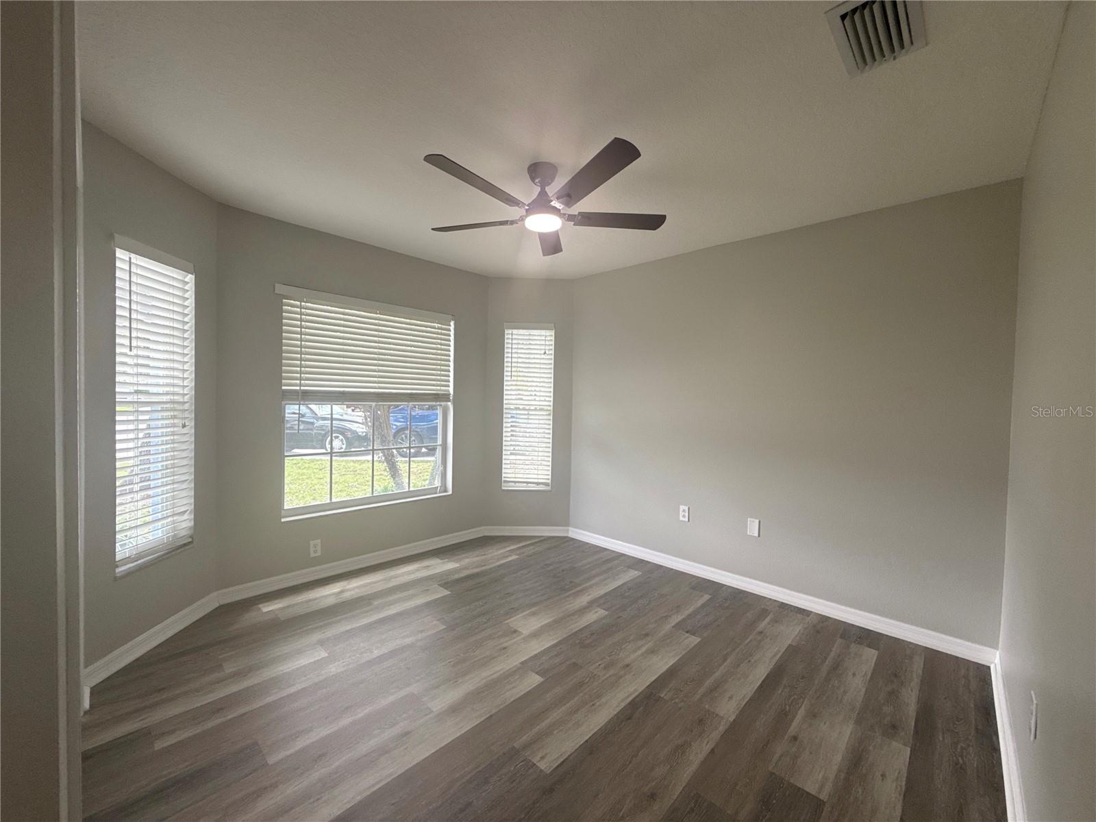 Image 7 of 54 For 6323 Open Pasture Court