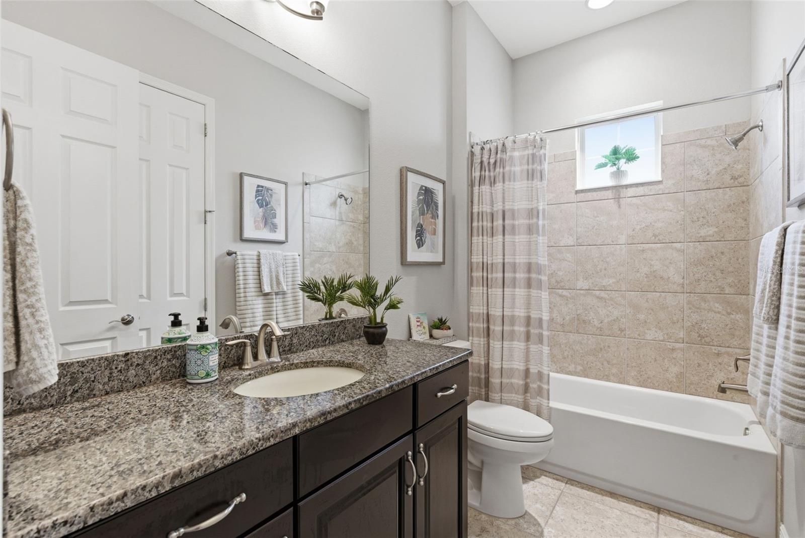 Image 24 of 33 For 624 Winterside Drive