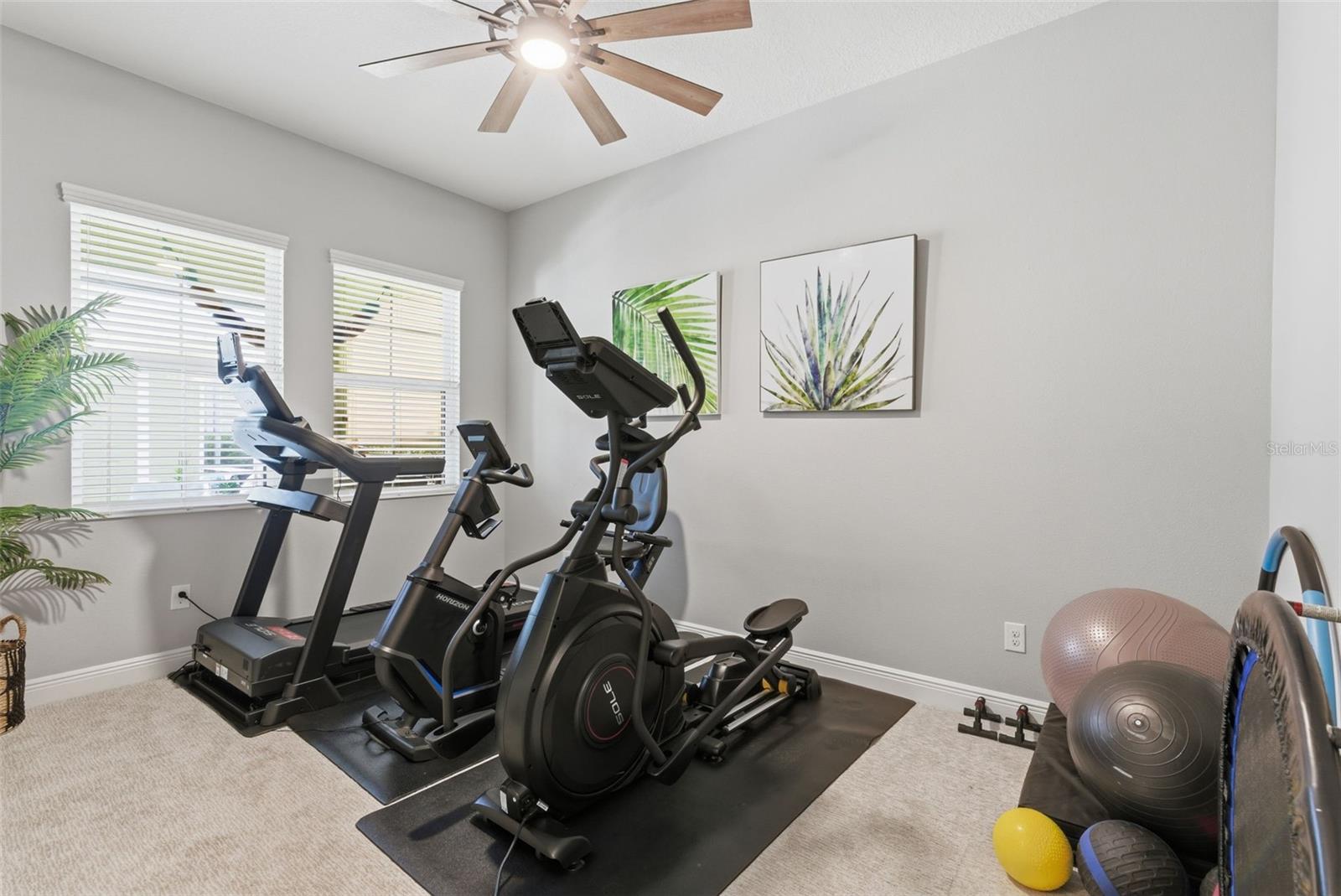 Image 25 of 33 For 624 Winterside Drive