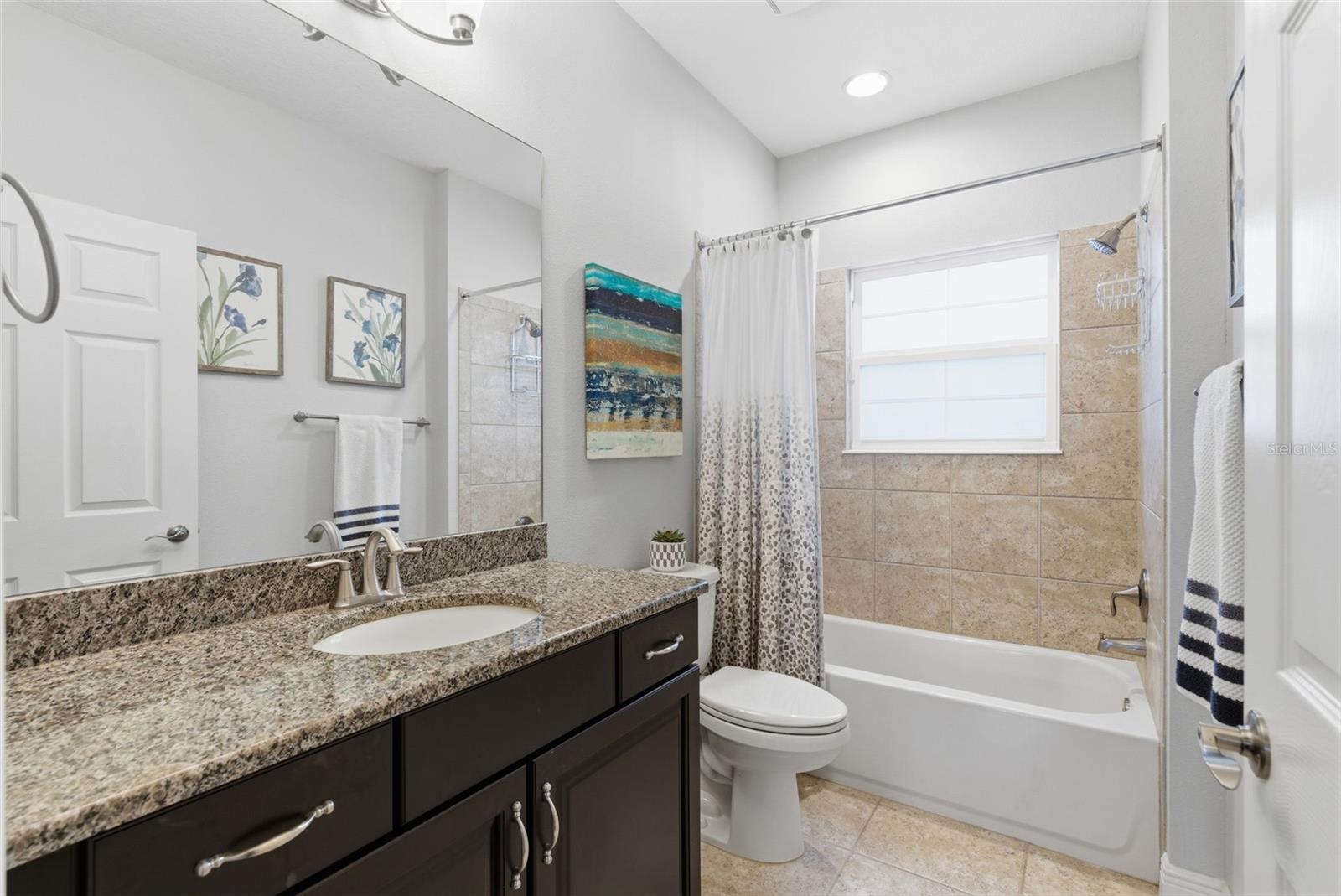 Image 26 of 33 For 624 Winterside Drive