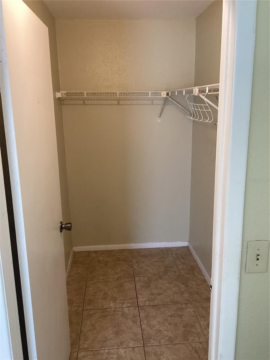 Image 19 of 23 For 14321 Hanging Moss Circle 101