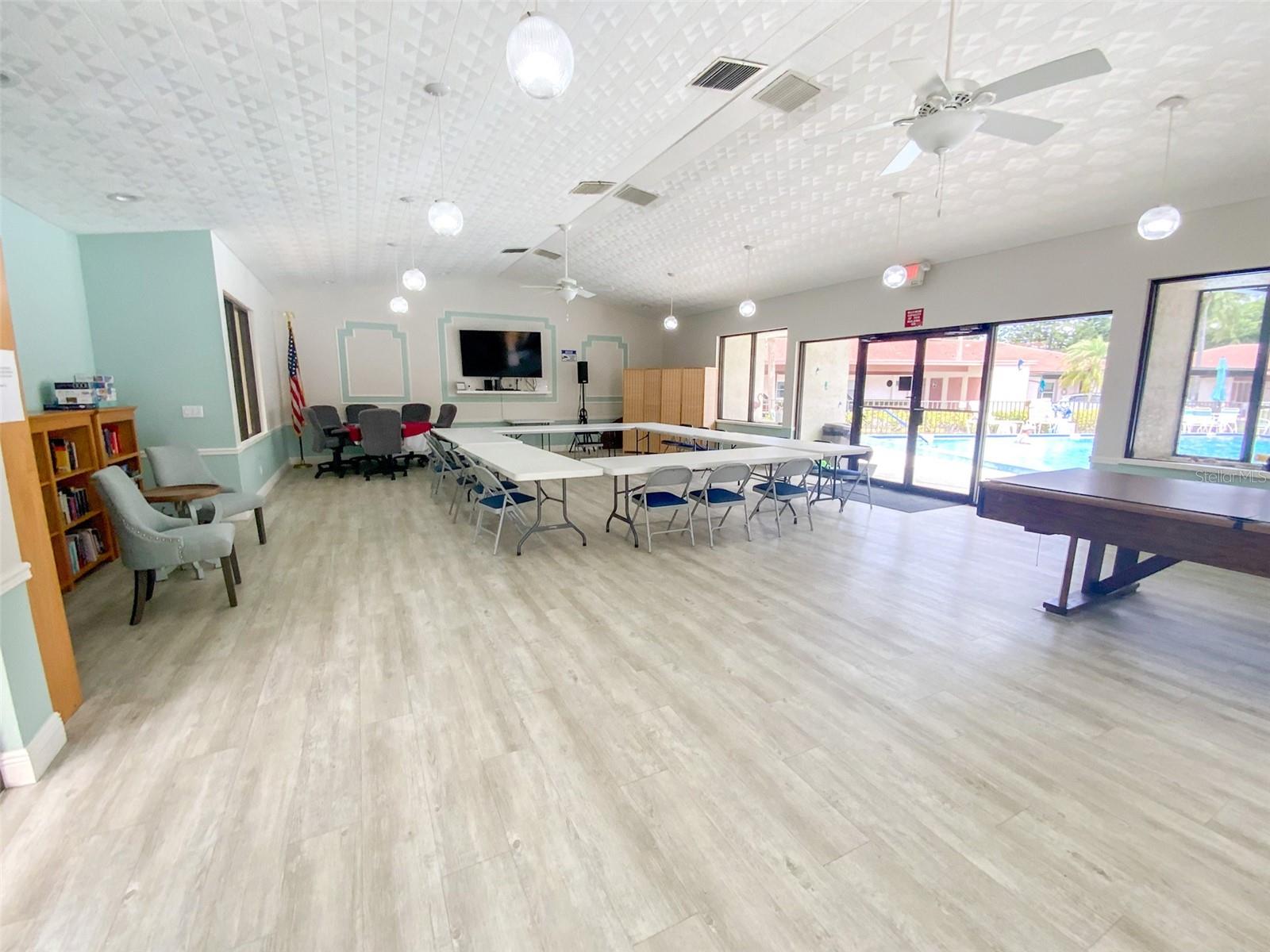 Image 25 of 37 For 1125 Montrose Place