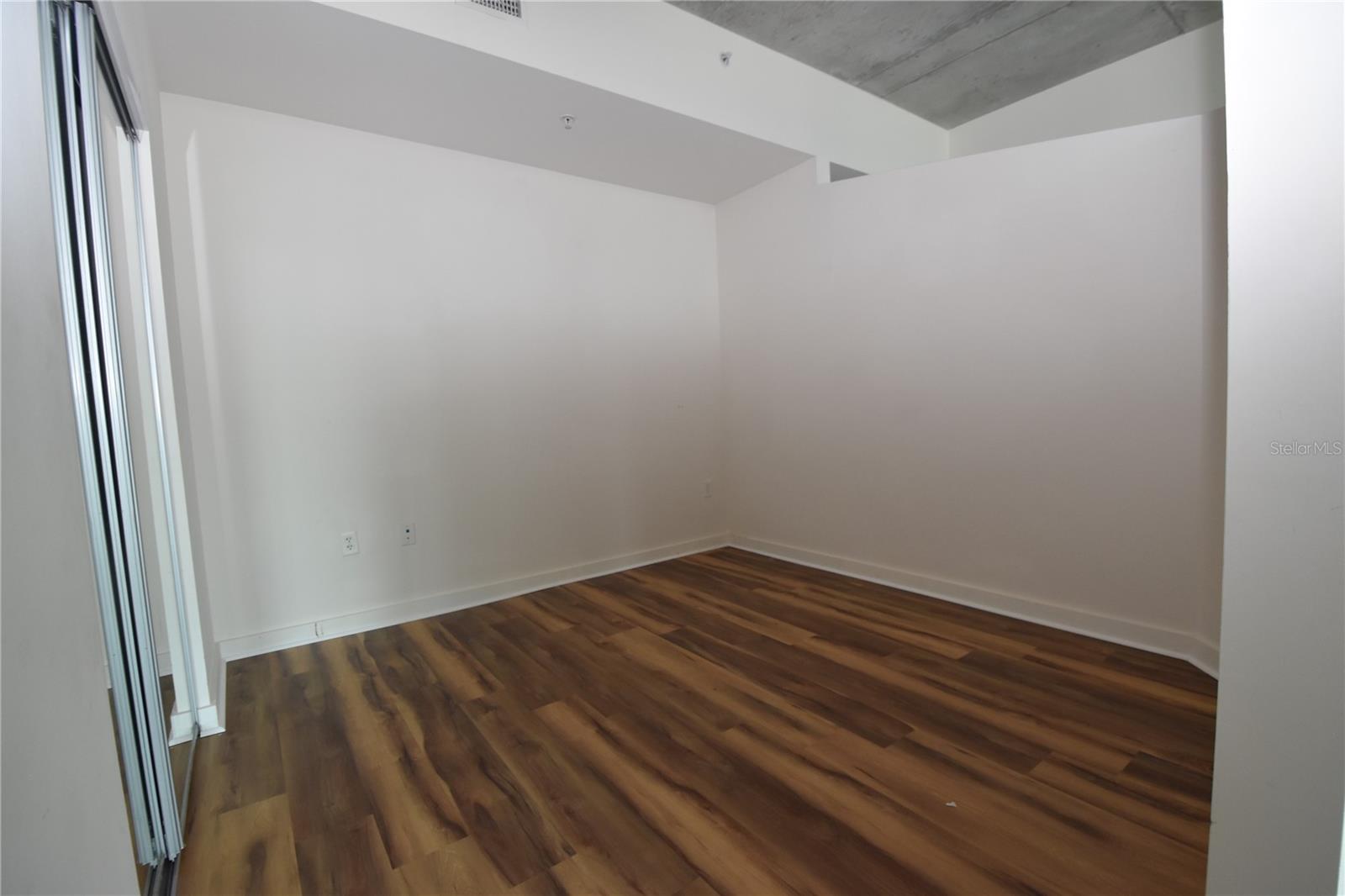 Image 4 of 16 For 777 Ashley Drive 1806