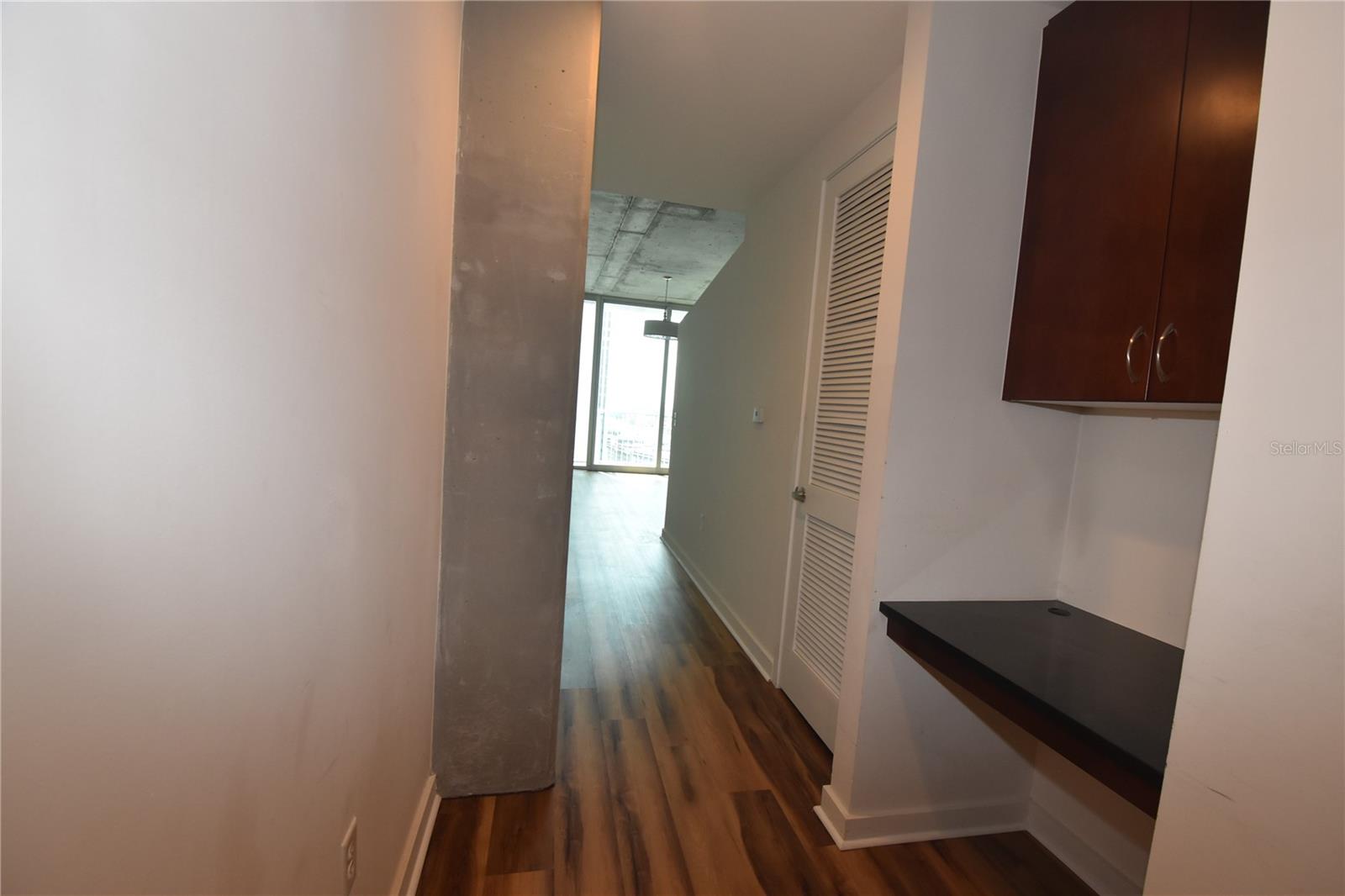 Image 8 of 16 For 777 Ashley Drive 1806