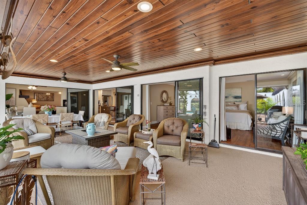 Image 33 of 46 For 4872 Waterbridge Down