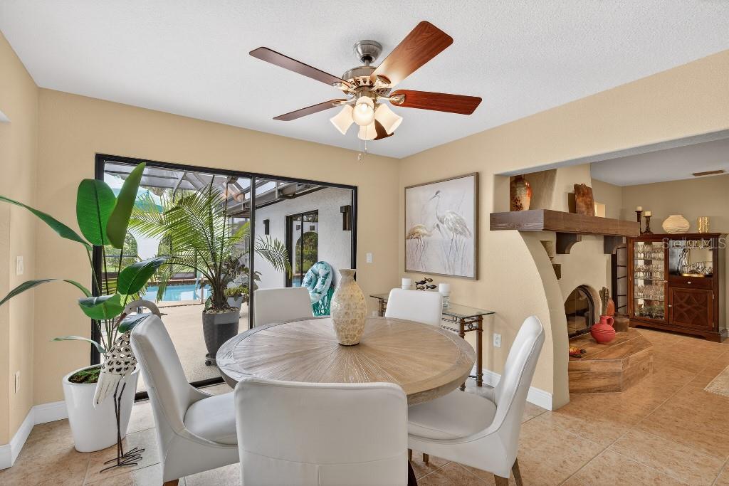 Image 8 of 46 For 4872 Waterbridge Down