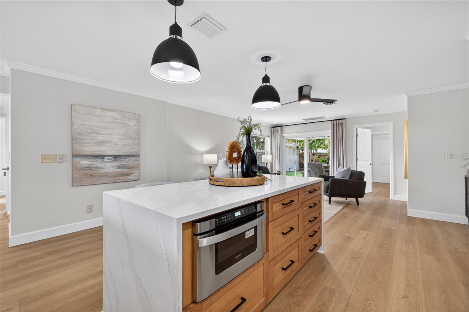 Image 10 of 44 For 413 43rd Avenue Ne