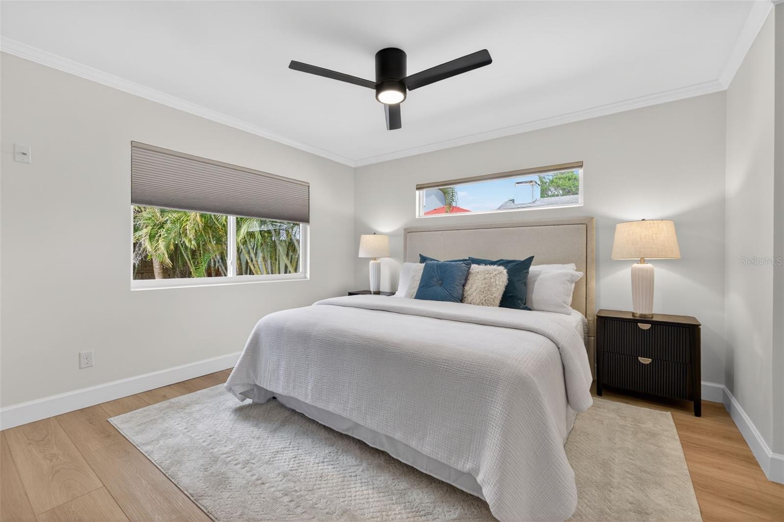 Image 18 of 44 For 413 43rd Avenue Ne