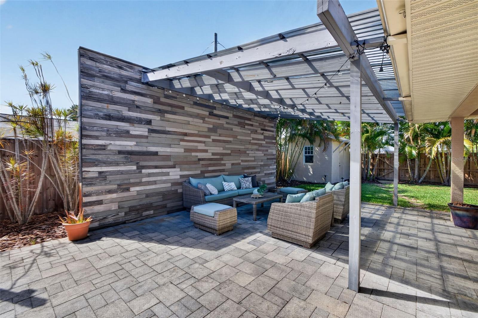 Image 34 of 44 For 413 43rd Avenue Ne