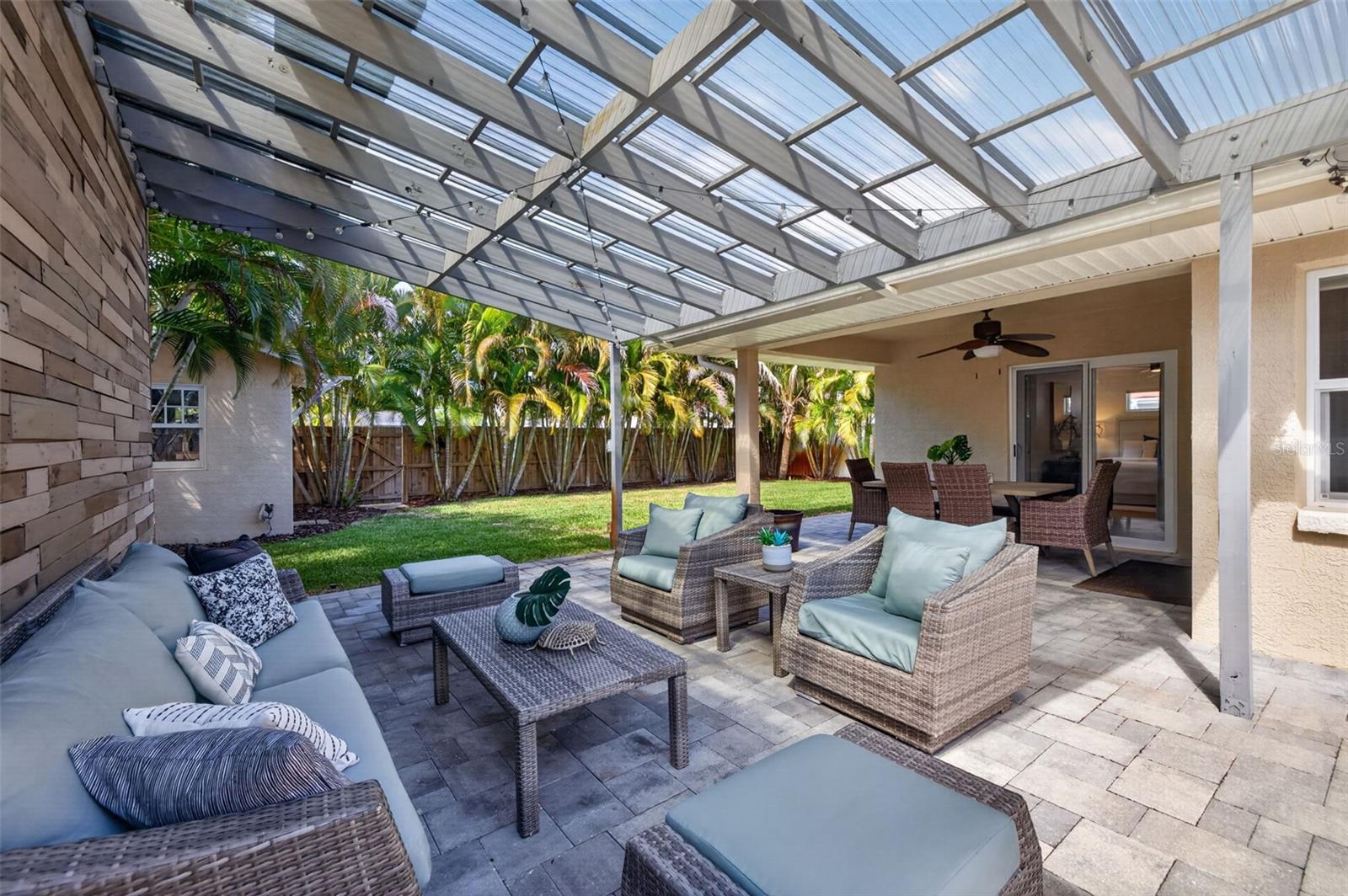 Image 36 of 44 For 413 43rd Avenue Ne